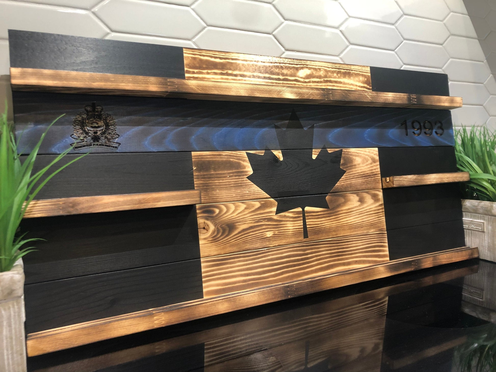 Poplar Shelf Challenge Coin Display Case image 3