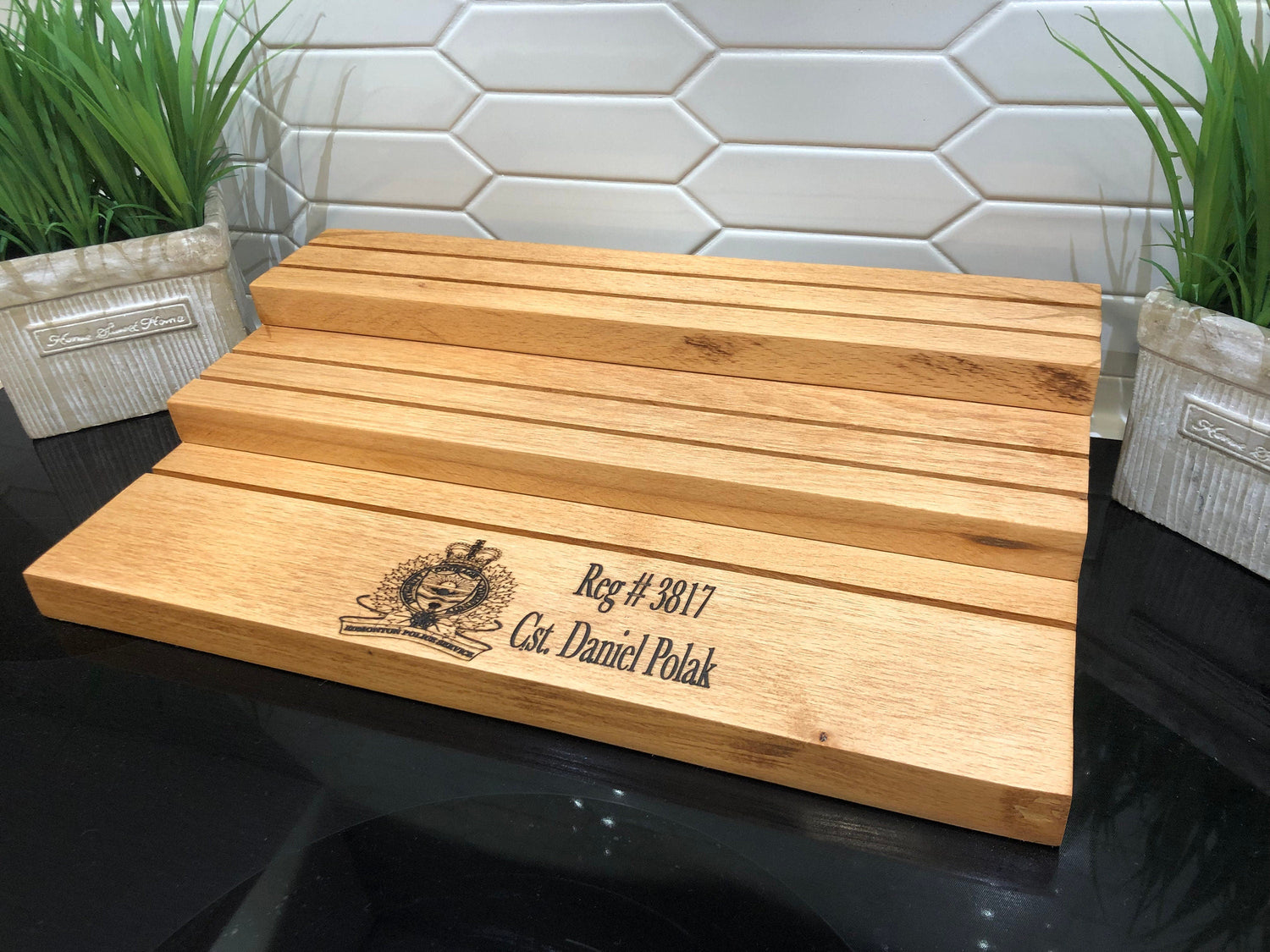 Plaques & Desk Displays