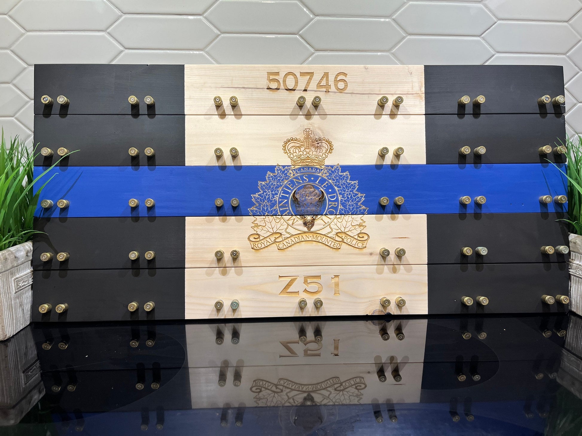 Thin Blue Line Challenge Coin Display Case image 2
